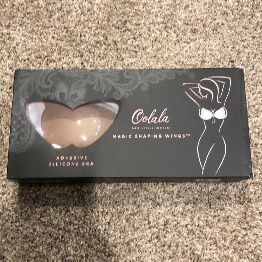 FREE SHIPPING! OoLaLa adhesive silicone Bra
